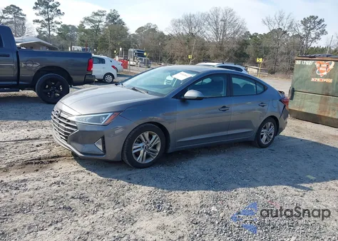 2019 Hyundai Elantra Value Edition из США, поврежденный, VIN KMHD84LF9KU830677